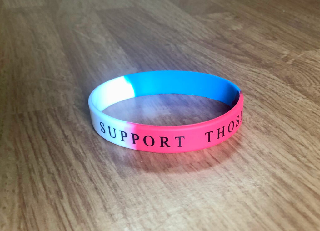 I Support wrist band